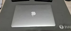 Macbook 13"